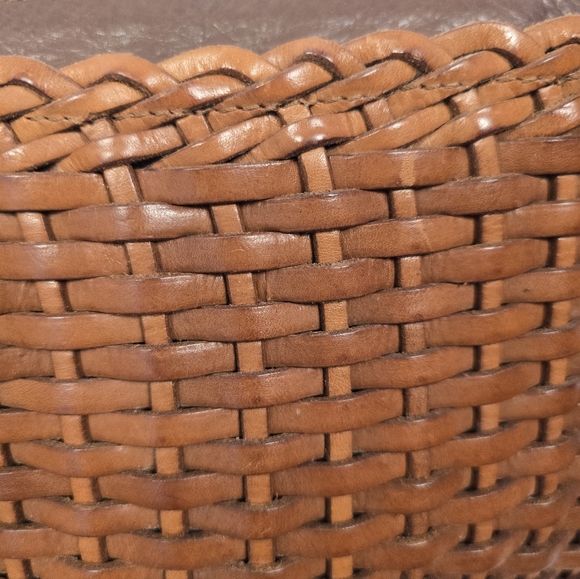 NWOT ELLEPI Brown Leather Woven Shoulder Bag Lined Zipped. Made In ITALY - Picture 3 of 11